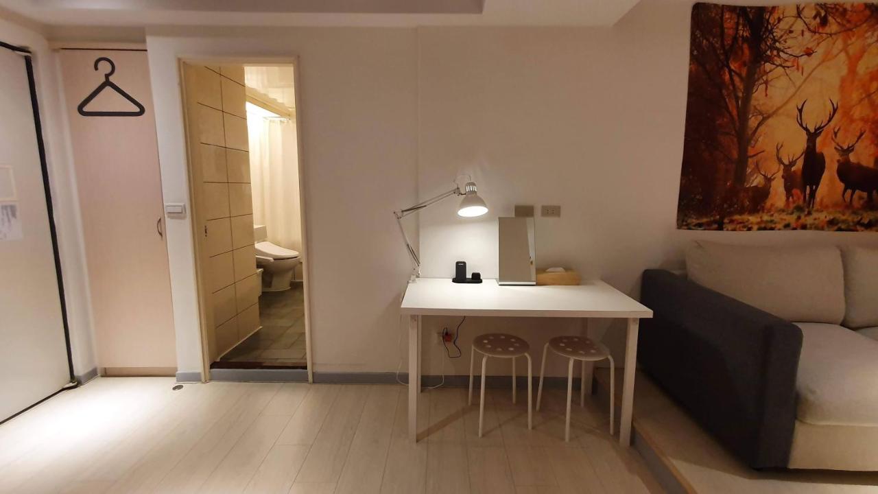 Yomi Hotel - Shuanglian Mrt Тайпей Екстериор снимка